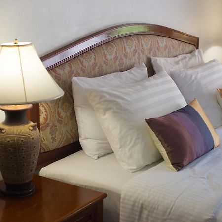 Inter House Hotel Bãi biển Kata Ngoại thất bức ảnh